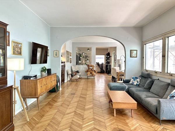 casa indipendente in vendita a Palermo in zona Libertà