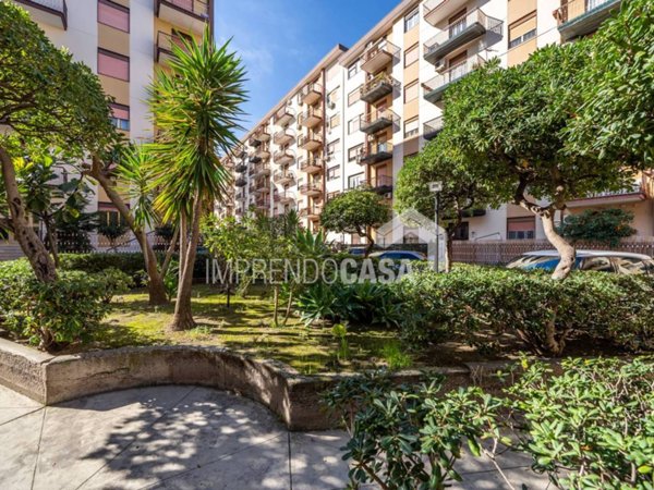 appartamento in vendita a Palermo in zona Acqua dei Corsari