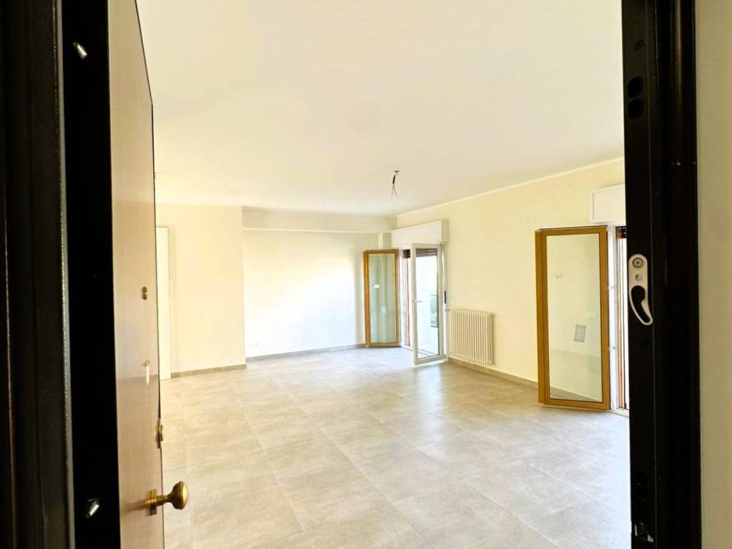 appartamento in vendita a Palermo in zona Arenella/Vergine Maria