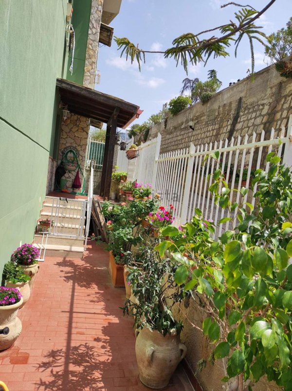 casa indipendente in vendita a Palermo in zona Boccadifalco