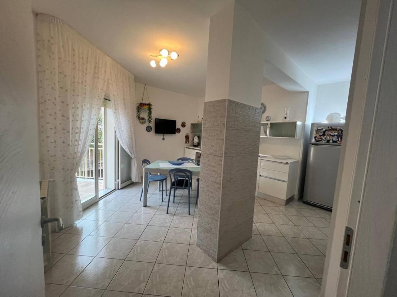 appartamento in vendita a Palermo in zona Chiavelli
