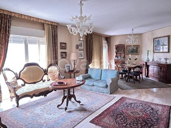 appartamento in vendita a Palermo in zona Zisa