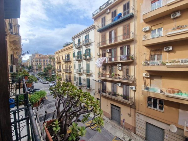 appartamento in vendita a Palermo in zona Centro storico