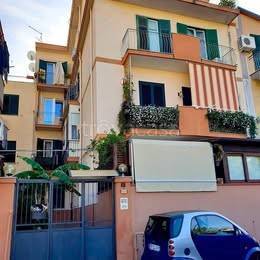 appartamento in vendita a Palermo in zona Baida