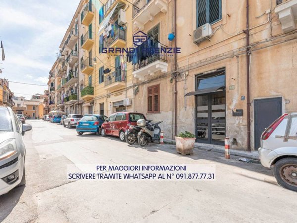 appartamento in vendita a Palermo in zona Zisa