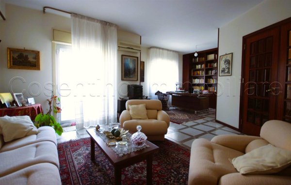 appartamento in vendita a Palermo in zona Montegrappa / Santa Rosalia