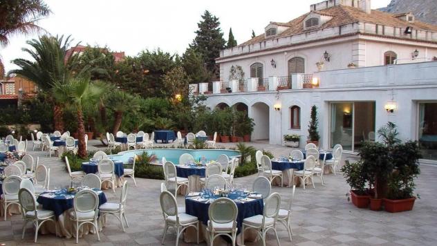 appartamento in vendita a Palermo in zona Mondello