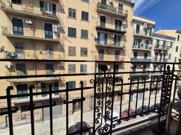 appartamento in vendita a Palermo in zona Oreto