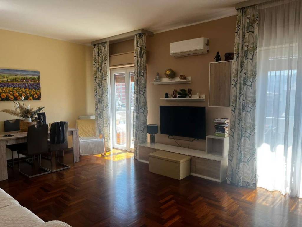 appartamento in vendita a Palermo in zona San Lorenzo