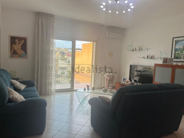appartamento in vendita a Palermo in zona Roccella