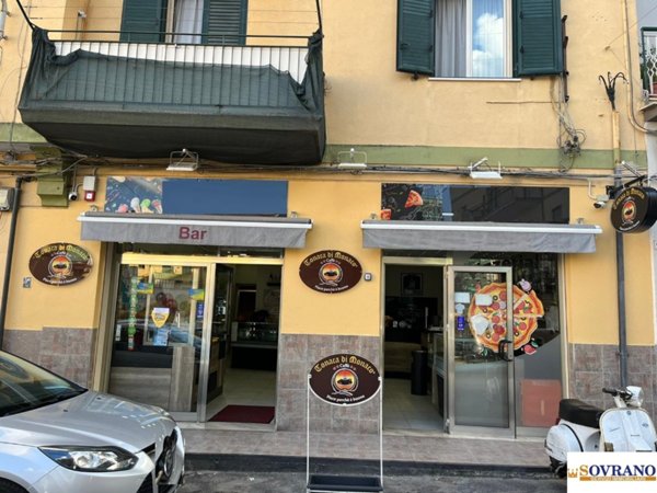 locale commerciale in vendita a Palermo in zona Zisa
