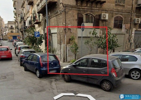 locale commerciale in vendita a Palermo