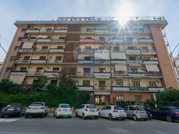appartamento in vendita a Palermo in zona Libertà