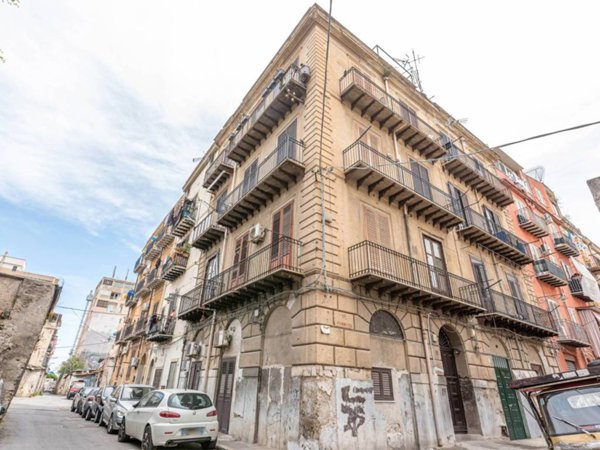appartamento in vendita a Palermo in zona Libertà