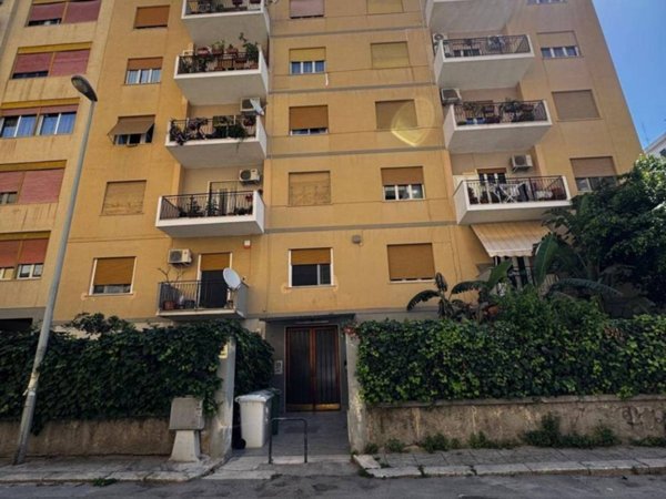 appartamento in vendita a Palermo in zona Libertà
