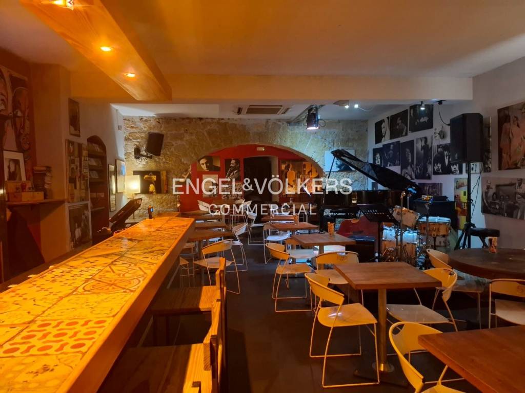 negozio in vendita a Palermo in zona Centro storico