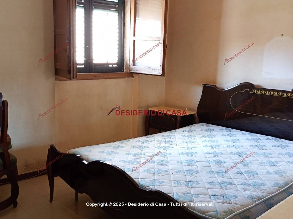 appartamento in vendita a Palermo in zona Malaspina/Palagonia