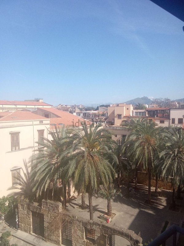 appartamento in vendita a Palermo in zona Centro storico