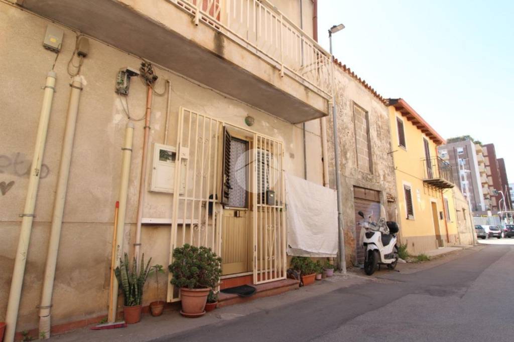 appartamento in vendita a Palermo in zona Uditore