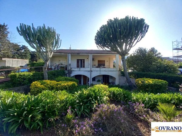 casa indipendente in vendita a Palermo in zona Tommaso Natale