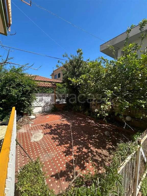 appartamento in vendita a Palermo in zona Mondello