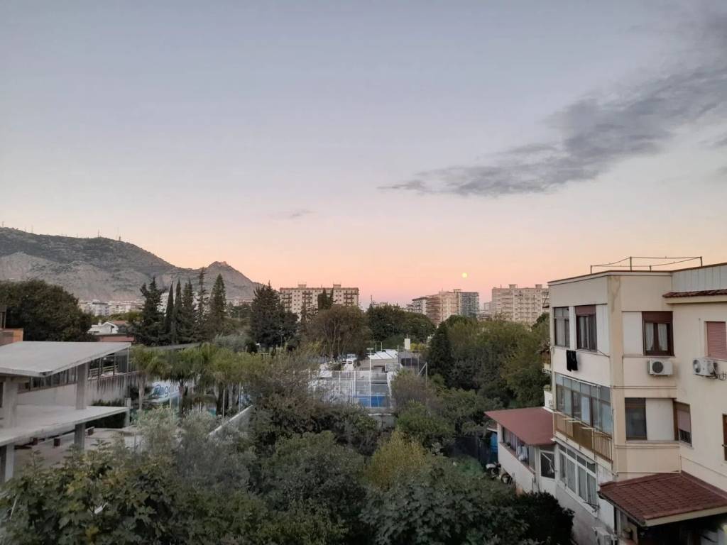 appartamento in vendita a Palermo in zona Uditore