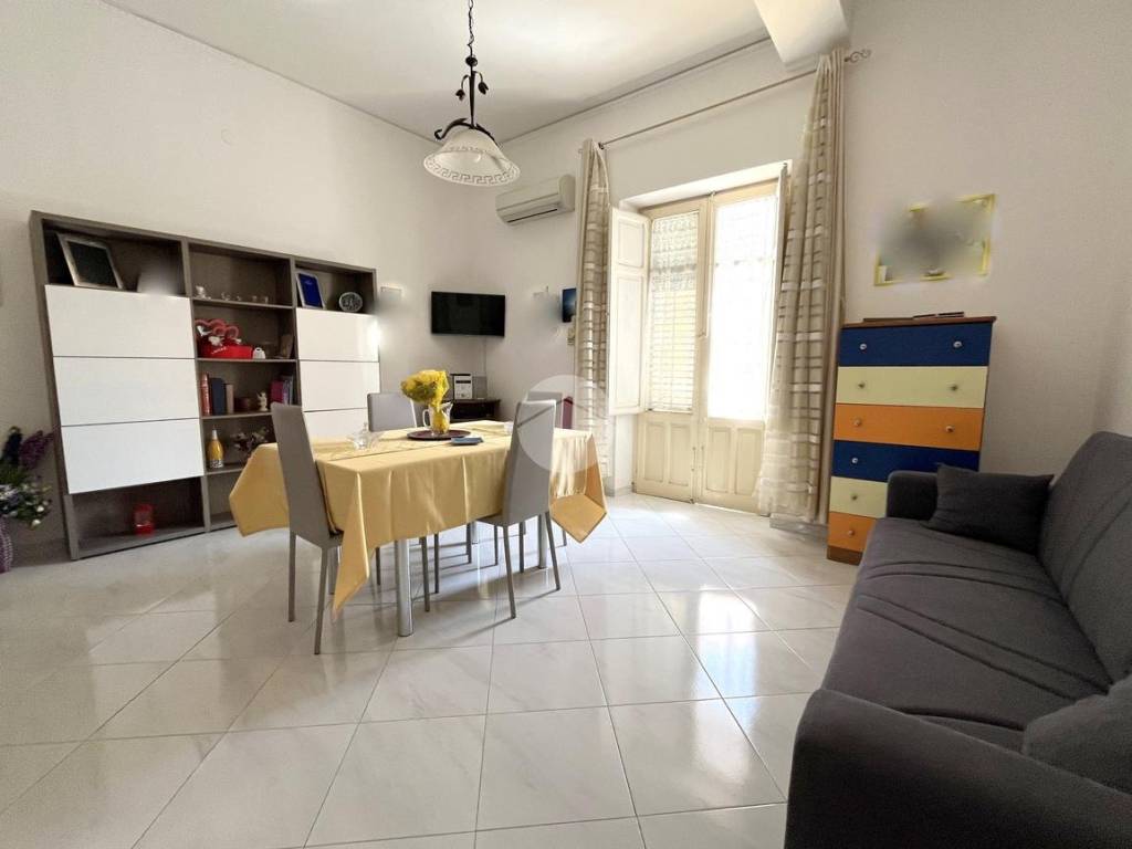 appartamento in vendita a Palermo in zona Altarello