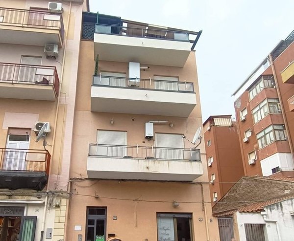 appartamento in vendita a Palermo in zona Arenella/Vergine Maria
