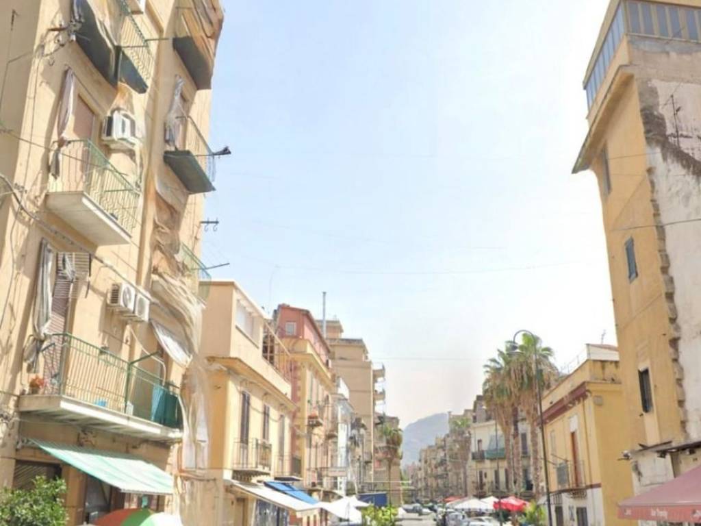 appartamento in vendita a Palermo in zona Centro storico