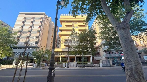 appartamento in vendita a Palermo in zona Libertà