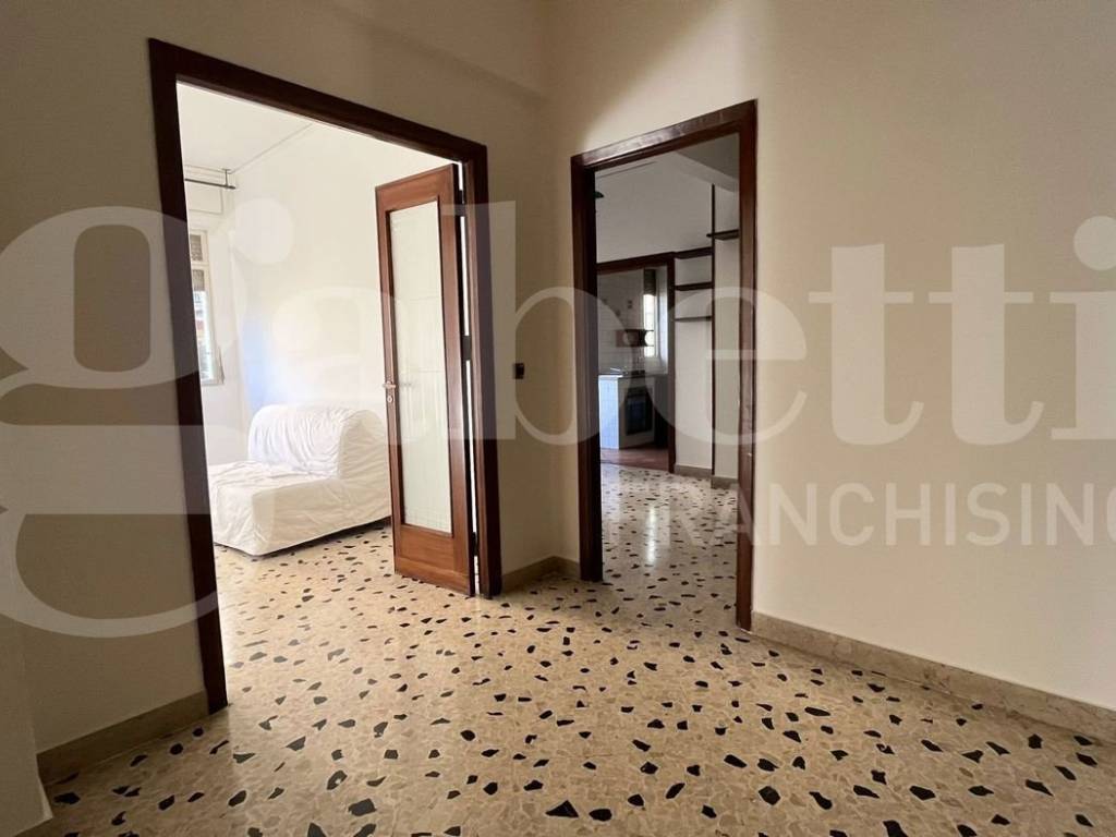 appartamento in vendita a Palermo in zona Politeama