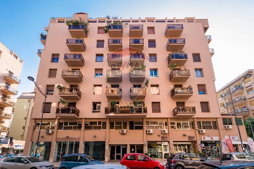 appartamento in vendita a Palermo in zona Libertà