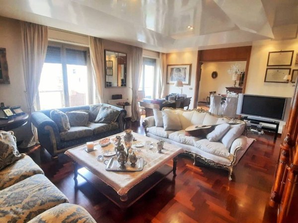 appartamento in vendita a Palermo in zona San Lorenzo