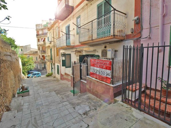 appartamento in vendita a Palermo in zona Baida