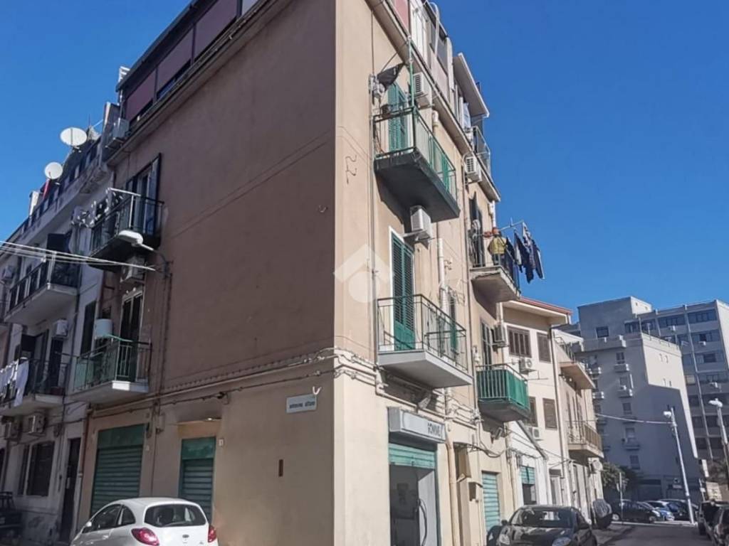 appartamento in vendita a Palermo in zona Libertà