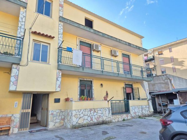 appartamento in vendita a Palermo in zona Baida