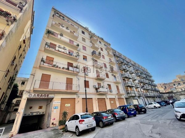 appartamento in vendita a Palermo in zona Centro storico