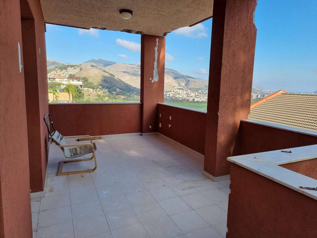 appartamento in vendita a Palermo in zona Baida