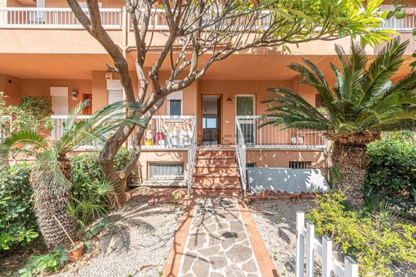 casa indipendente in vendita a Palermo in zona Tommaso Natale