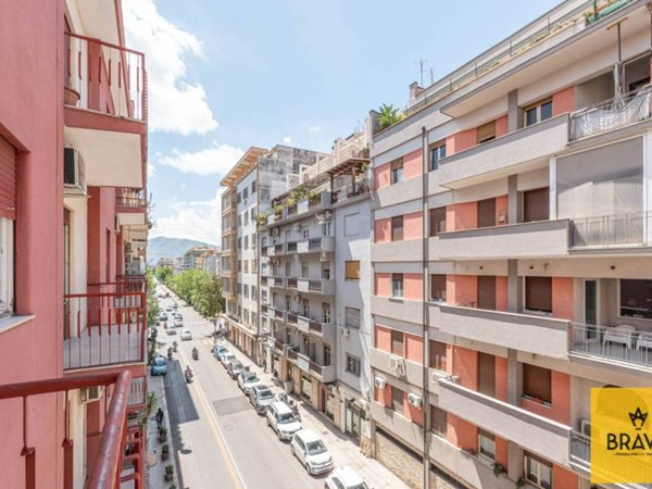 appartamento in vendita a Palermo in zona Libertà