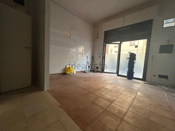 locale commerciale in vendita a Palermo in zona Cruillas