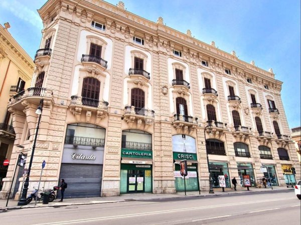 appartamento in vendita a Palermo
