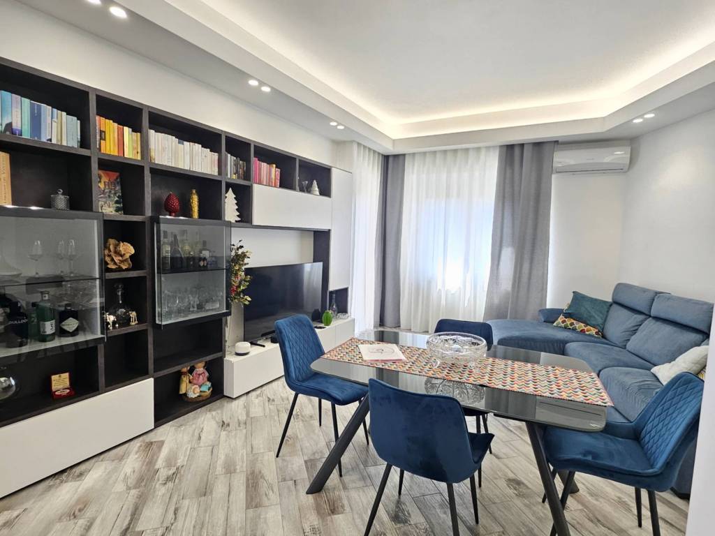 appartamento in vendita a Palermo in zona Uditore