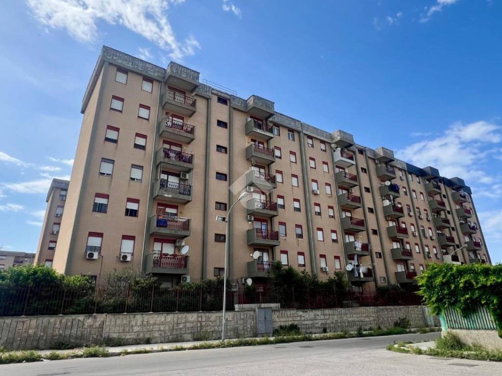 appartamento in vendita a Palermo in zona Acqua dei Corsari