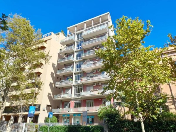 appartamento in vendita a Palermo in zona Libertà