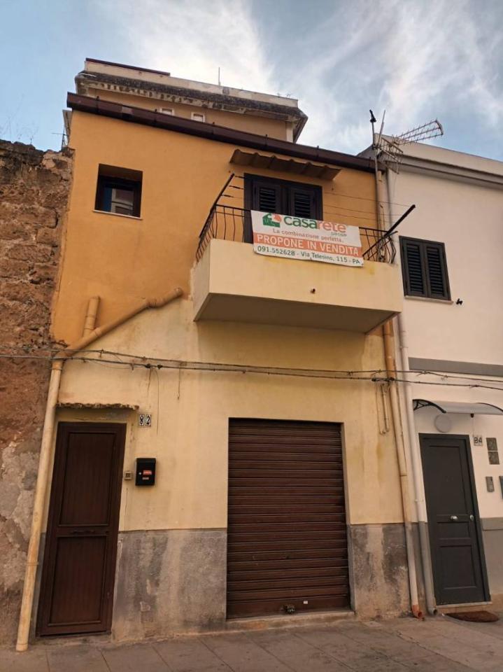 appartamento in vendita a Palermo in zona Borgo Nuovo