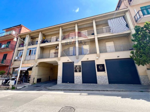 appartamento in vendita a Palermo in zona Villagrazia/Falsomiele