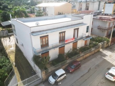 appartamento in vendita a Palermo in zona Villagrazia/Falsomiele