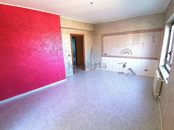 appartamento in vendita a Palermo in zona Montegrappa / Santa Rosalia