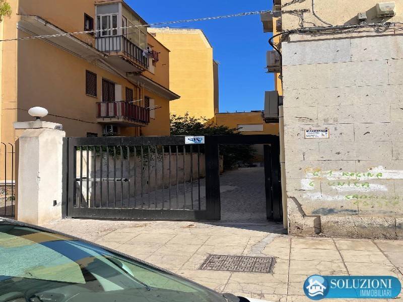 ufficio in vendita a Palermo in zona Libertà